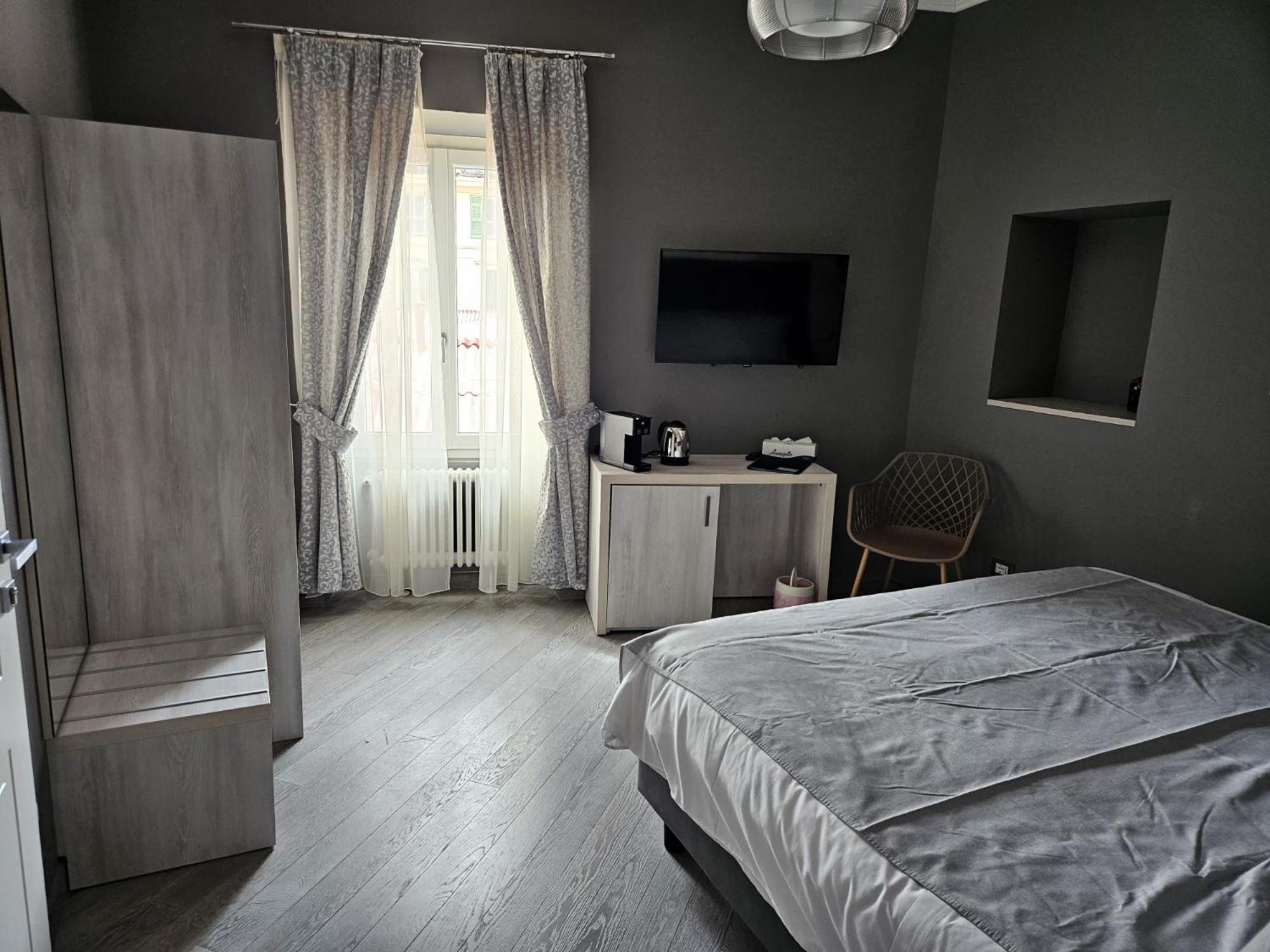 Prima Fila Premium Guest House Sanremo Luaran gambar