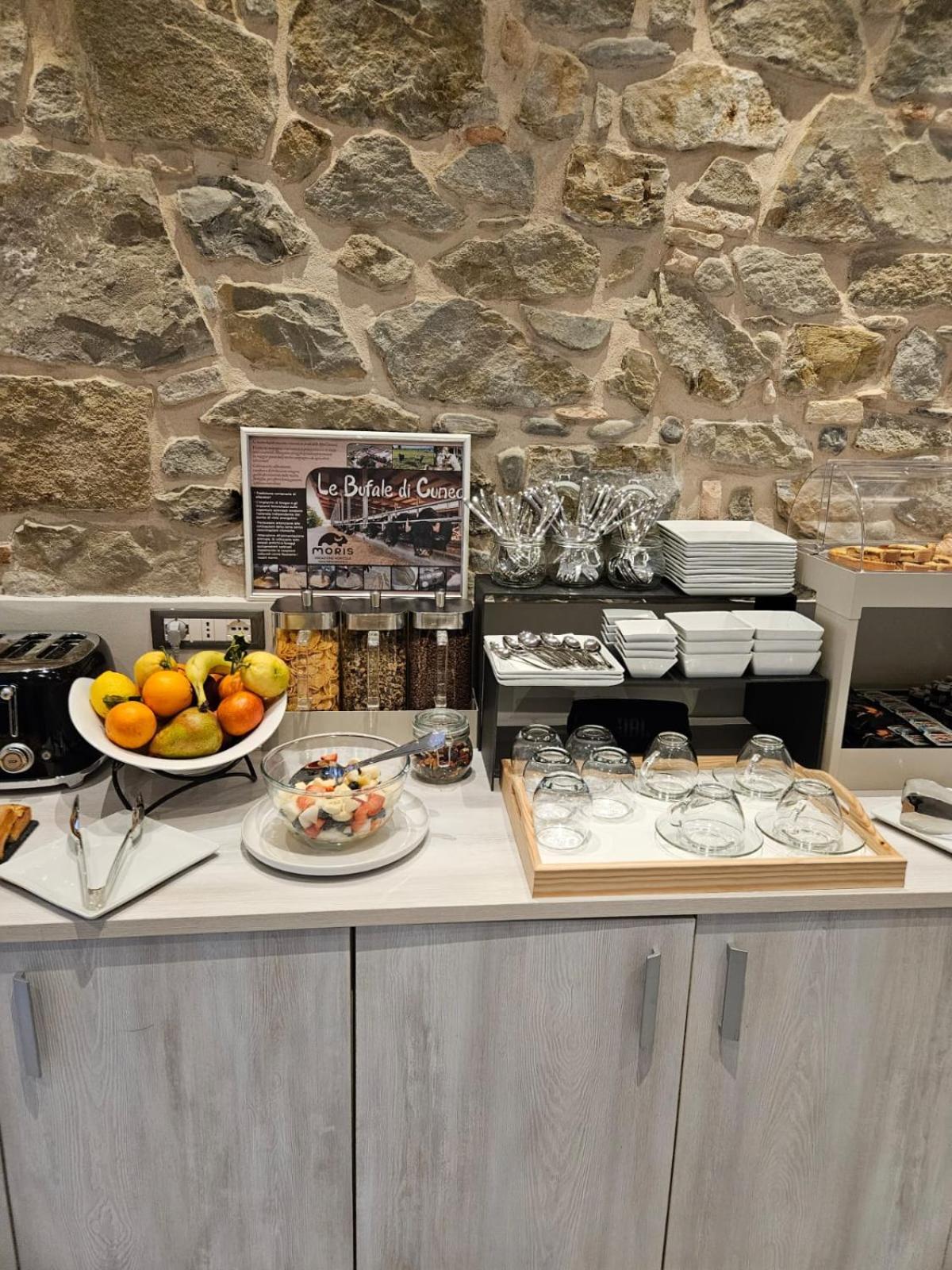 Prima Fila Premium Guest House Sanremo Luaran gambar