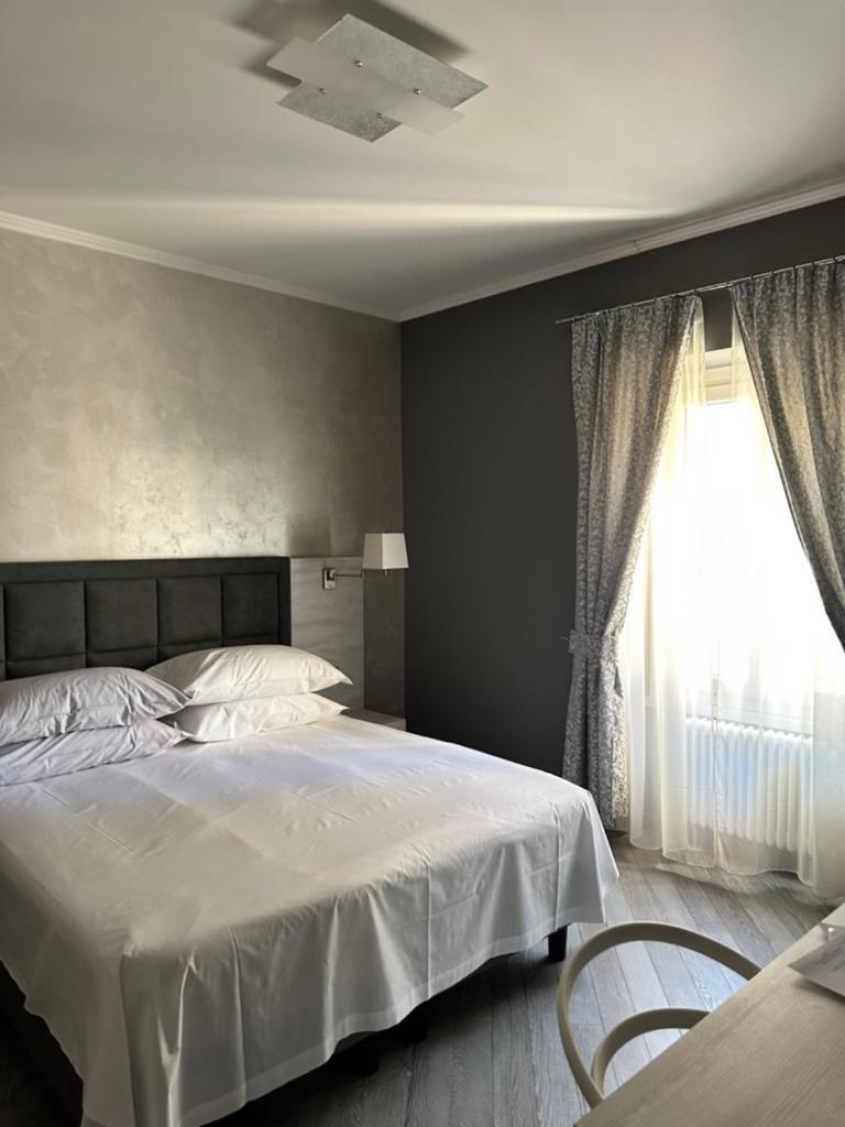 Prima Fila Premium Guest House Sanremo Luaran gambar